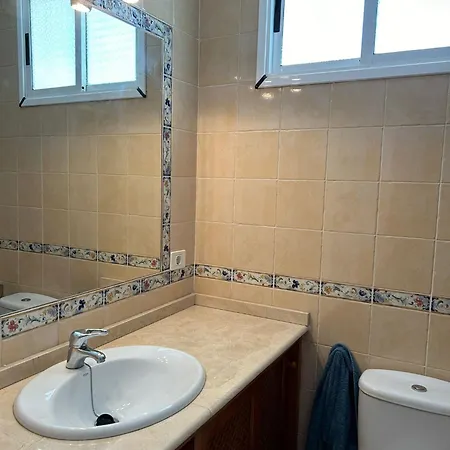 Prime Beachfront Location, Free Parking, Steps To The Sand Los Cristianos  Exterior photo